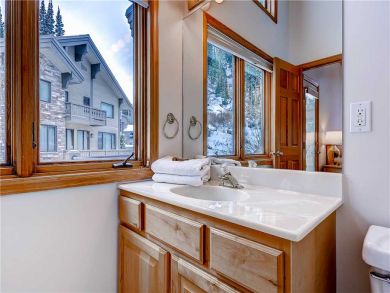 Deluxe Rental Home in Alta Utah - Ski in Ski Out - Sleeps 16