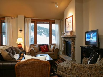 Amaizing mountain views from this vacation condo in Winter Park, Colorado
