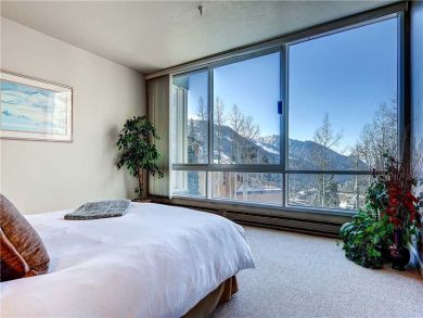 Alta Condo 884371 Alta Condo 884371