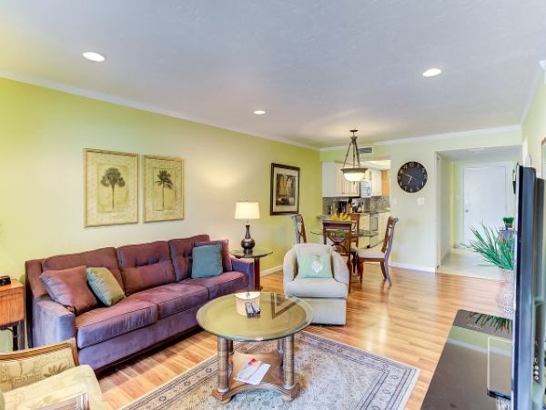Lovely Two Bedroom Two Bathroom  Vacation Condo  3rd Floor