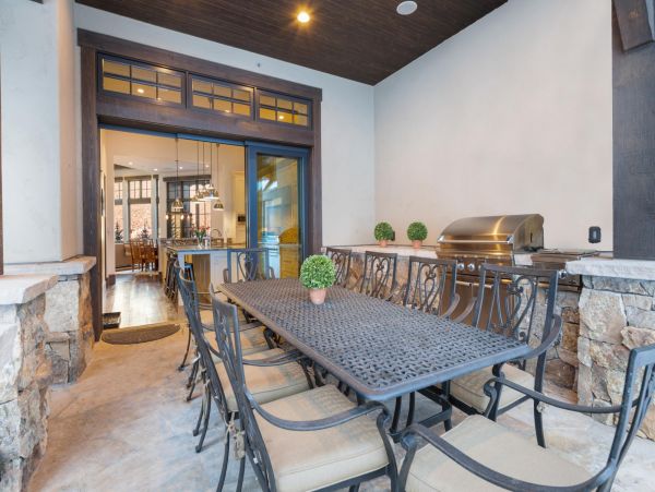 Ultra Modern 5 Bedroom Vail Home Sleeps 10 Great Location