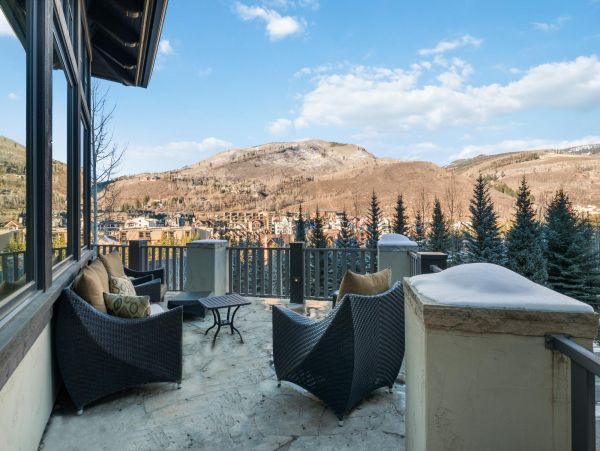 Ultra Modern 5 Bedroom Vail Home Sleeps 10 Great Location