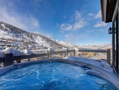 Park City Deer Valley Luxury Vacation Home with 5 Bedrooms Park City Deer Valley Luxury Vacation Home with 5 Bedrooms