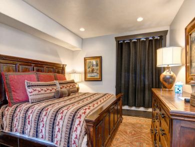 Park City Deer Valley Luxury Vacation Home with 5 Bedrooms Park City Deer Valley Luxury Vacation Home with 5 Bedrooms