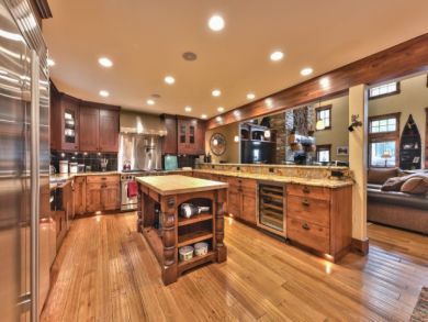 Olde Town Five Bedroom Rental Luxury Olde Town Five Bedroom Rental Luxury