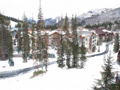 Walk to lift rental condo with mountain view in Brighton, Solitude, Utah