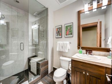 Avon Condo 884434