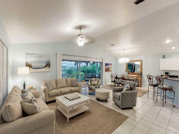 Anna Maria Island Vacation Rental Pool Home