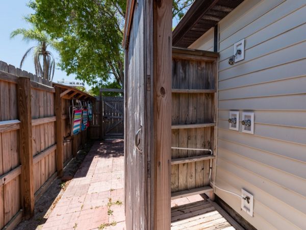 Charming Beach Cottage Vacation Rental Anna Maria Island