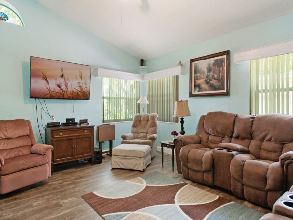 Charming Beach Cottage Vacation Rental Anna Maria Island