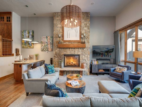 Winter Park Luxurious 4 Bedroom Townhome Hot Tub & Deck