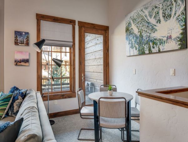 Winter Park Luxurious 4 Bedroom Townhome Hot Tub & Deck