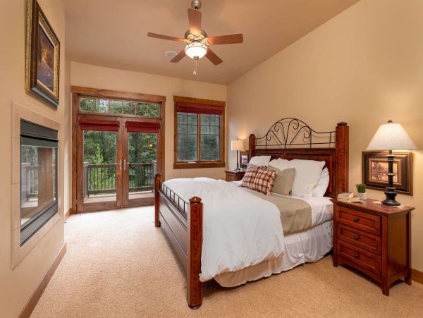 Winter Park Mountain Modern 4 Bedroom Rental Hot Tub & Views