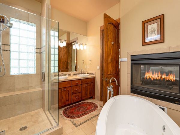 Winter Park Mountain Modern 4 Bedroom Rental Hot Tub & Views