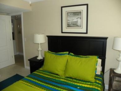 Bedroom 2 with queen bed Bedroom 2 with queen bed