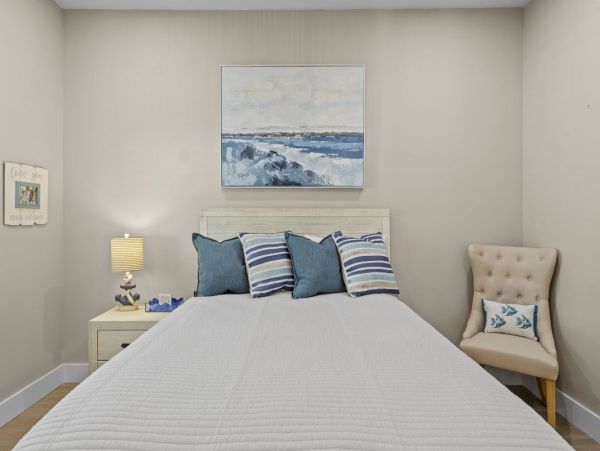 Anna Maria Island Vacation Rental - Beach Cottage Near Pine Avenue