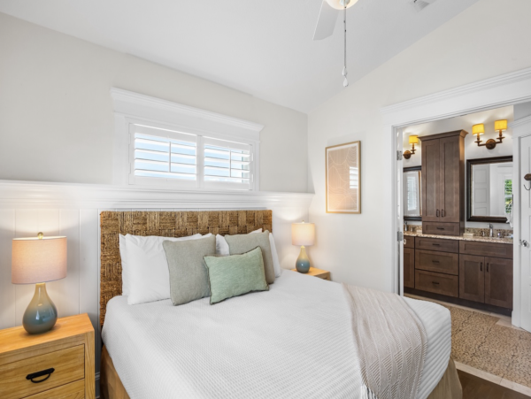 Anna Maria Main House & Guest House with Pool Bay Beach Across the Street