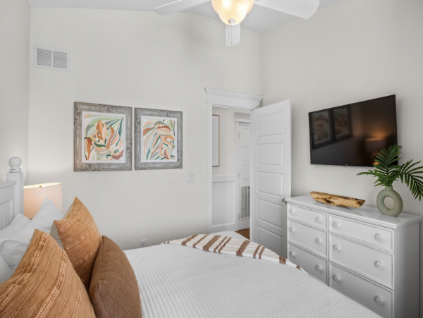 Anna Maria Main House & Guest House with Pool Bay Beach Across the Street