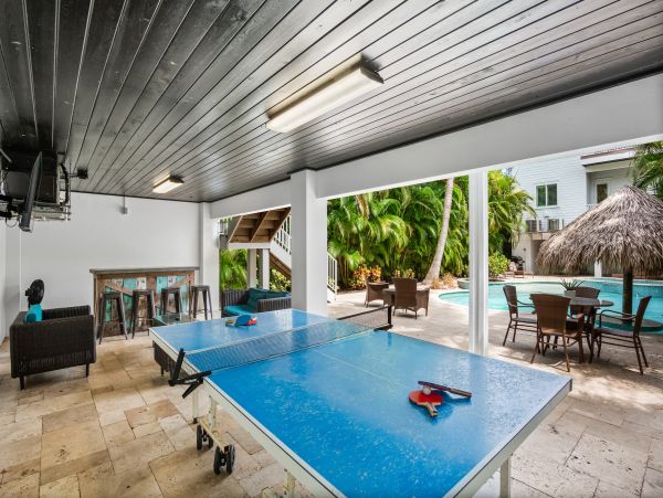 Anna Maria Main House & Guest House with Pool Bay Beach Across the Street