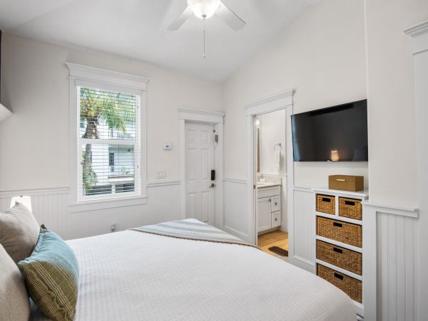 Anna Maria Main House & Guest House with Pool Bay Beach Across the Street