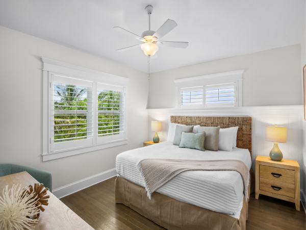 Anna Maria Main House & Guest House with Pool Bay Beach Across the Street