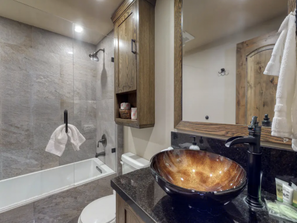 Four Bedroom Ski Rental Home in Vail Sleeps 10 Guests