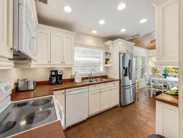 Anna Maria Island Canal Front 2 Bedroom Vacation Home Rental