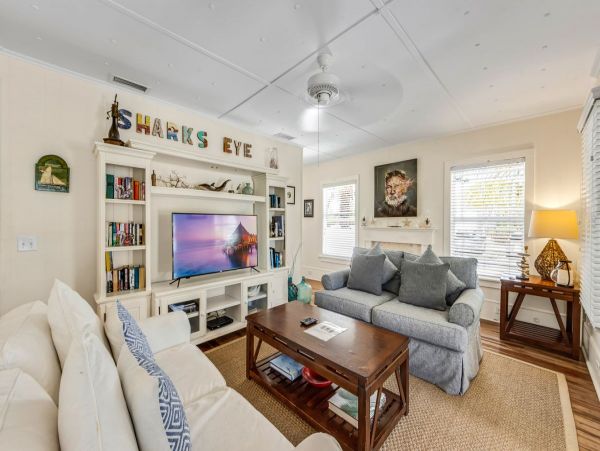 Anna Maria Island Canal Front 2 Bedroom Vacation Home Rental