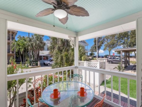 Anna Maria Island Three Bedroom Rental- Weekly