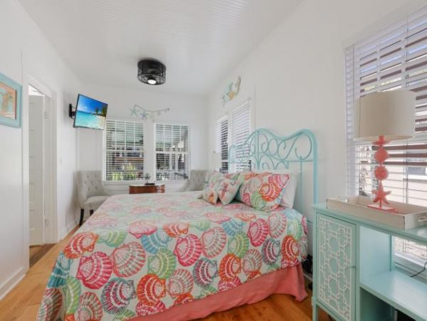 Anna Maria Island Three Bedroom Rental- Weekly