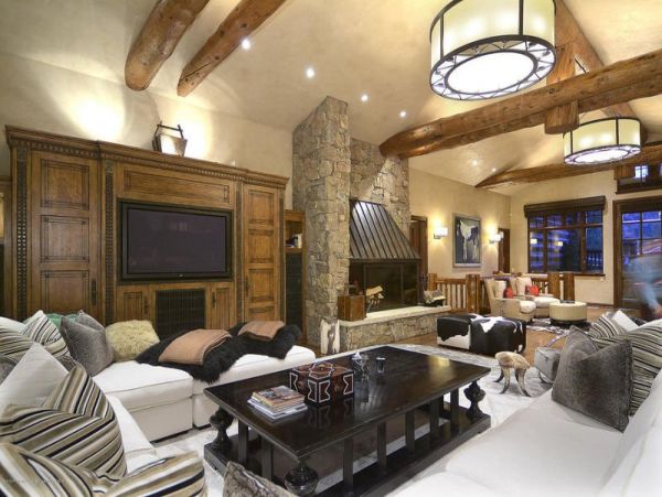 Luxury Five Bedroom Vacation Estate Ski in Ski out