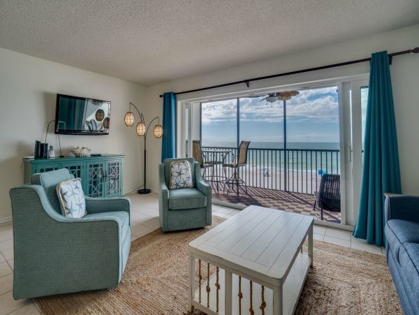 Beach it On Anna Maria Island Great Condo for Rent