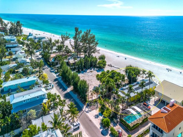 Gulf_Front Retreat in Holmes Beach - One Bedroom Vacation Rental on Sand!