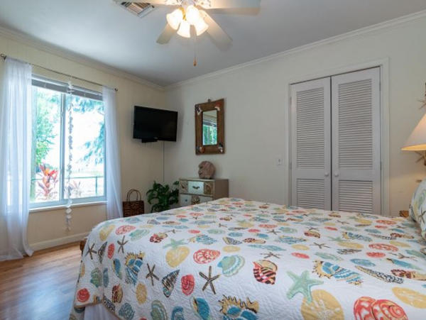 One Bedroom Rental in a fourplex in Holmes Beach