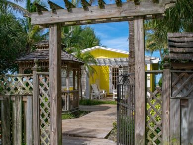 One Bedroom Holmes Beach Vacation  Rental