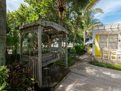 One Bedroom Holmes Beach Vacation  Rental