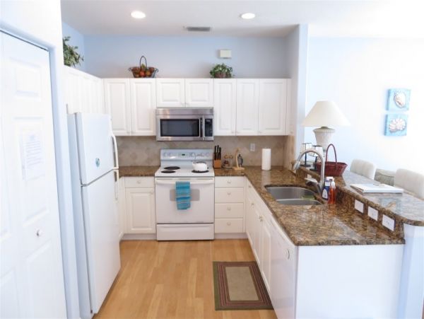 Anna Maria Three bedroom Vacation Condo for Rent Sleeps 6