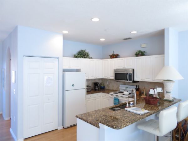 Anna Maria Three bedroom Vacation Condo for Rent Sleeps 6