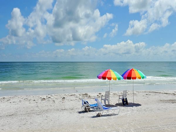 Three Bedroom Townhome Sleeps Six Guests in Anna Maria