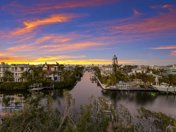 Luxury Canal-Front Vacation Rental Home on Anna Maria with Private Pool