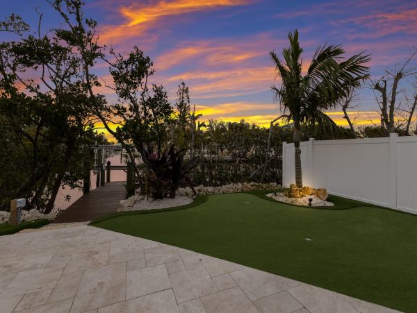 Luxury Canal-Front Vacation Rental Home on Anna Maria with Private Pool