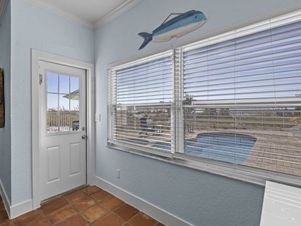 Four Bedroom Beach House Rental Anna Maria Island Pool & Spa