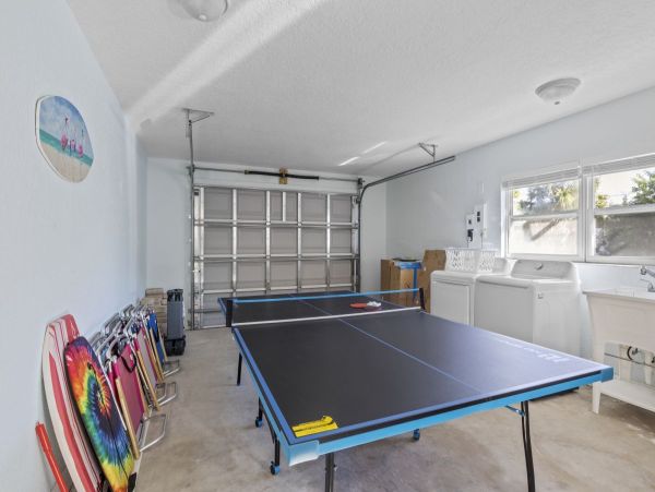 Four Bedroom Beach House Rental Anna Maria Island Pool & Spa
