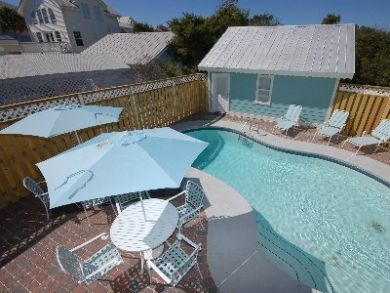 Private pool