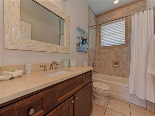 Luxury Three Bedroom Holmes Beach Vacation Pool Home