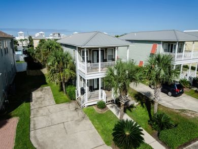 Terrific beach house for rent in Crystal Beach, Destin, Florida