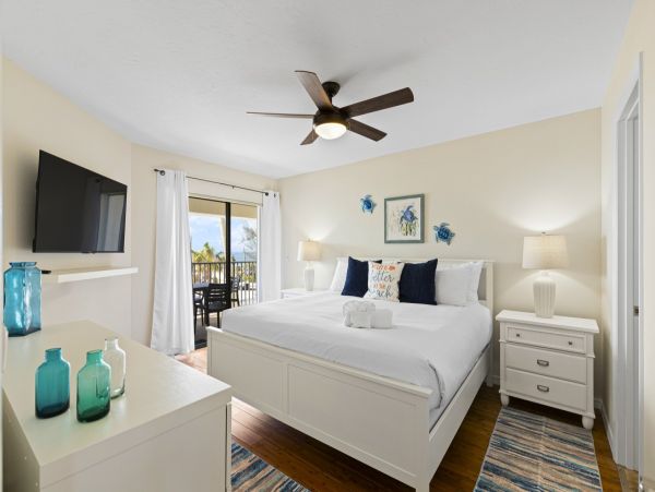 Bradenton Beach Vacation Rental - Anna Maria Island Condo