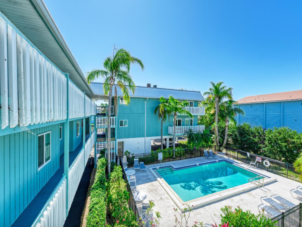 Experience Bradenton's Charm Book Your Dream Vacation Rental