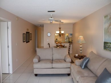 Living & dining area