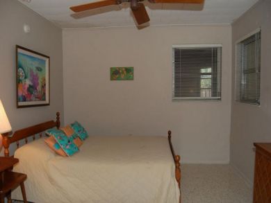 Bedroom 4 with double bed Bedroom 4 with double bed